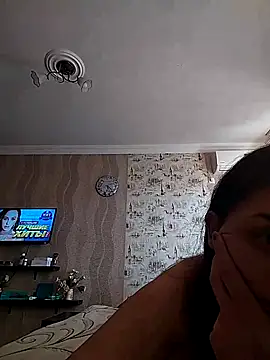 Rosanna Rennie online show from 02.23.25