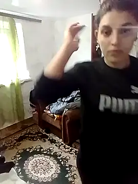 Rosanna Rennie online show from 10.09.25