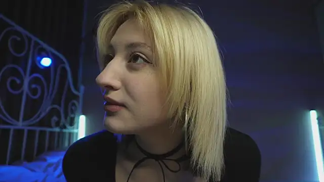 milasmiu online show from 02.15.25