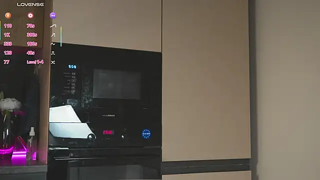 milasmiu online show from 03.15.25