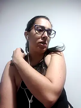 Snapshot of CHARLOTTE_1711 chatting on 11.07.25 CHARLOTTE 1711 online show from 11.07.25