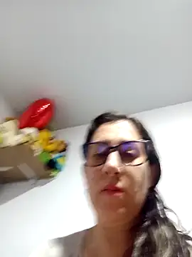 Snapshot of CHARLOTTE_1711 chatting on 11.26.25 CHARLOTTE 1711 online show from 11.26.25