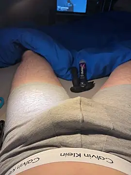 Snapshot of GastonBig chatting on 02.02.26 GastonBig online show from 02.02.26