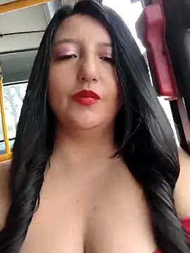 Snapshot of Melyy_Edii chatting on 06.13.26 Melyy Edii online show from 06.13.26