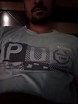 Snapshot of lusty_male69 chatting on 11.19.25 lusty male69 online show from 11.19.25