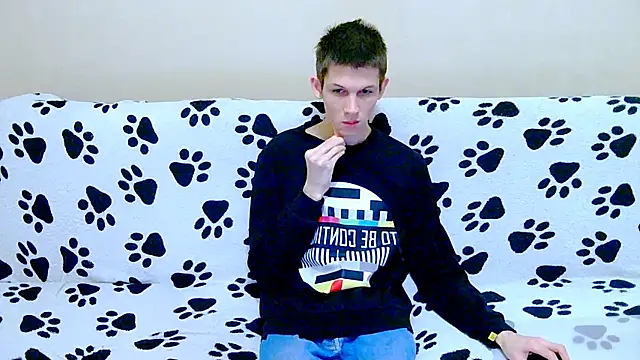 Snapshot of Lester_Broo chatting on 02.08.26 Lester Broo online show from 02.08.26