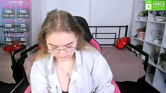 Erica  Alta online show from 03.04.25