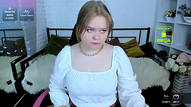 Erica  Alta online show from 09.14.25