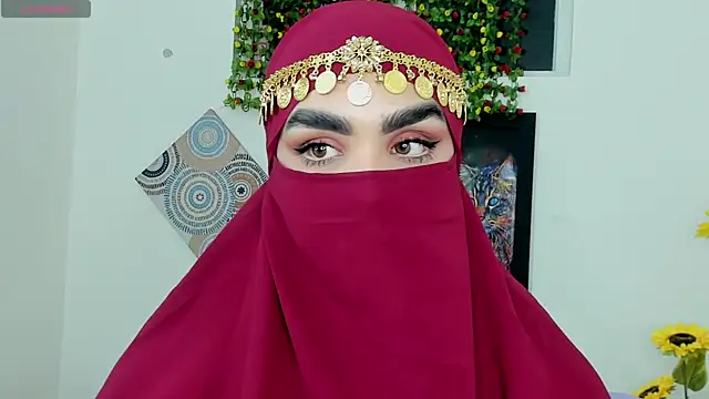 Snapshot of Maissa_Alabi chatting on 11.26.25 Maissa Alabi online show from 11.26.25