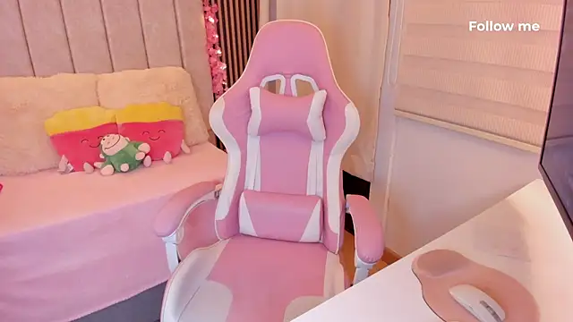 tamy xoo online show from 04.24.26