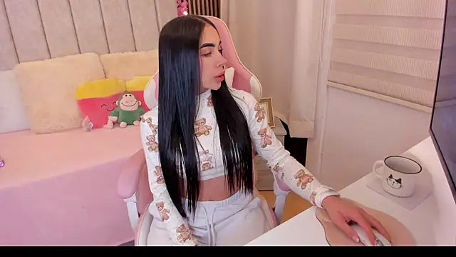 Snapshot of tamy_xoo chatting on 07.22.26 tamy xoo online show from 07.22.26