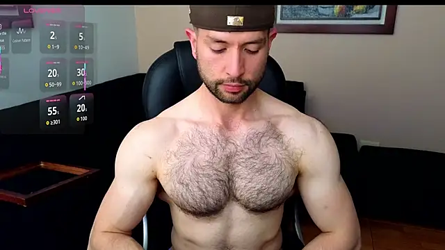 Snapshot of hairyncuteass chatting on 10.30.25 hairyncuteass online show from 10.30.25