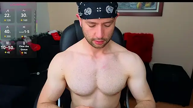 Snapshot of hairyncuteass chatting on 11.11.25 hairyncuteass online show from 11.11.25