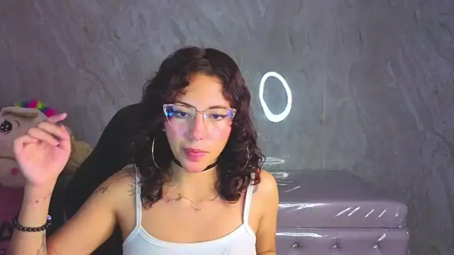 zoe ch  online show from 07.10.26