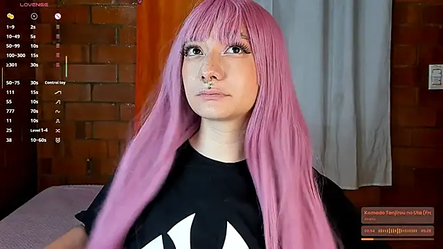 Annycolin  online show from 02.20.25