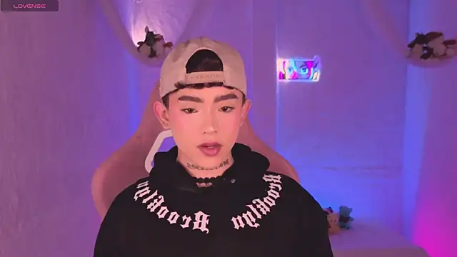 Evan Hunter online show from 11.10.25