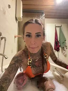 Snapshot of Black_sweet_Rose chatting on 01.19.25 Black sweet Rose online show from 01.19.25