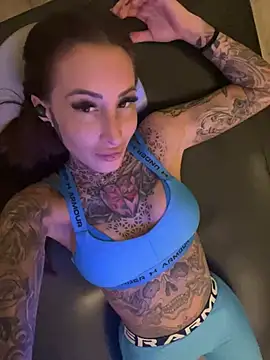 Snapshot of Black_sweet_Rose chatting on 01.26.25 Black sweet Rose online show from 01.26.25