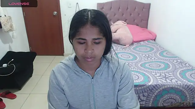 Snapshot of july-feria chatting on 02.02.25 july-feria online show from 02.02.25