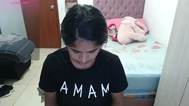 Snapshot of july-feria chatting on 11.11.25 july-feria online show from 11.11.25