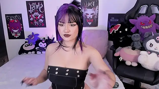 raven  white1 online show from 02.06.26