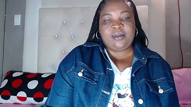 Snapshot of omalicha98 chatting on 05.04.26 omalicha98 online show from 05.04.26