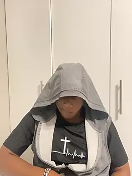 snotLoud online show from 02.14.25