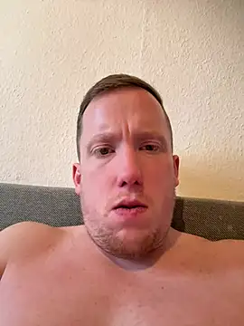 Snapshot of Sklavesucht2025 chatting on 01.27.25 Sklavesucht2025 online show from 01.27.25