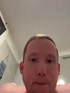 Snapshot of Sklavesucht2025 chatting on 11.20.25 Sklavesucht2025 online show from 11.20.25