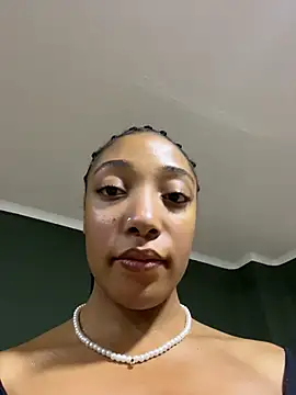 esmeralda-bk online show from 03.30.26