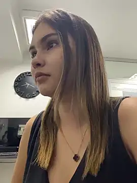 Snapshot of Aitana_Hilton_ chatting on 03.12.25 Aitana Hilton online show from 03.12.25