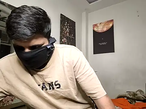 yourtypeonly5 online show from 02.20.25