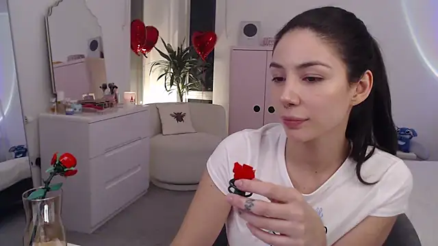 anaromeroxo online show from 02.17.25