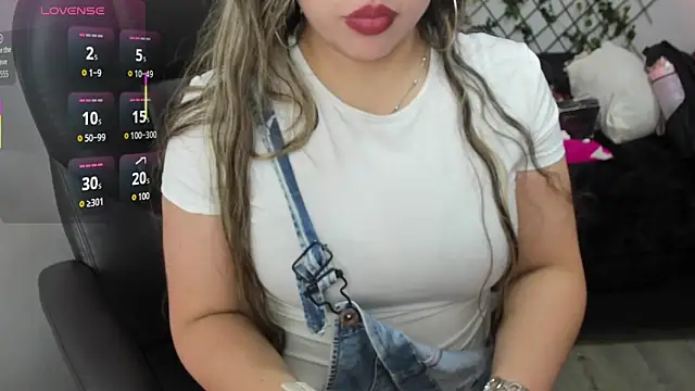 zahra Jalid online show from 10.21.25