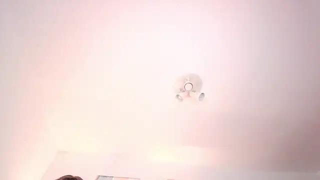 Snapshot of SabrinaSpell_ chatting on 04.09.26 SabrinaSpell online show from 04.09.26