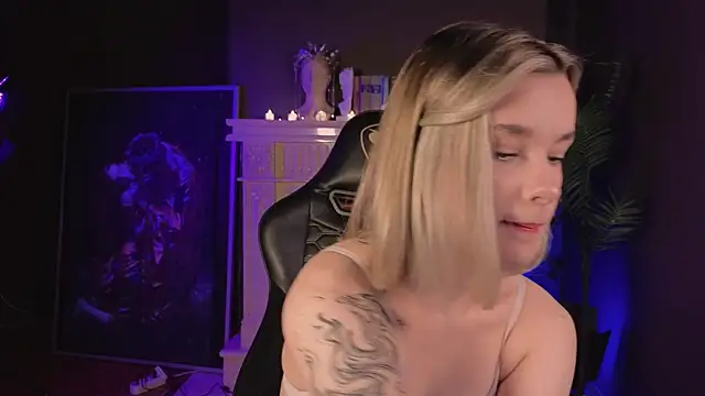 Bella Alita online show from 01.15.25