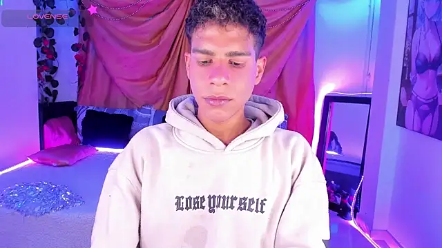 Ethan Boyy online show from 10.29.25