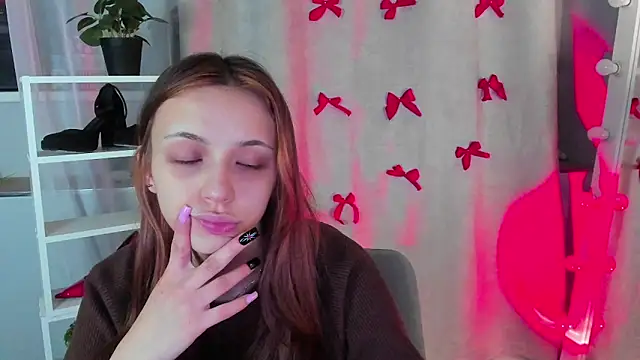 Snapshot of Sahara_Shields chatting on 01.30.25 Sahara Shields online show from 01.30.25