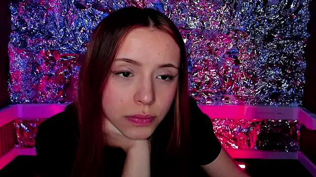 Snapshot of Sahara_Shields chatting on 02.07.25 Sahara Shields online show from 02.07.25