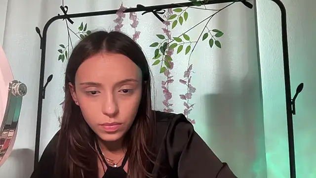 Sahara Shields online show from 06.20.26