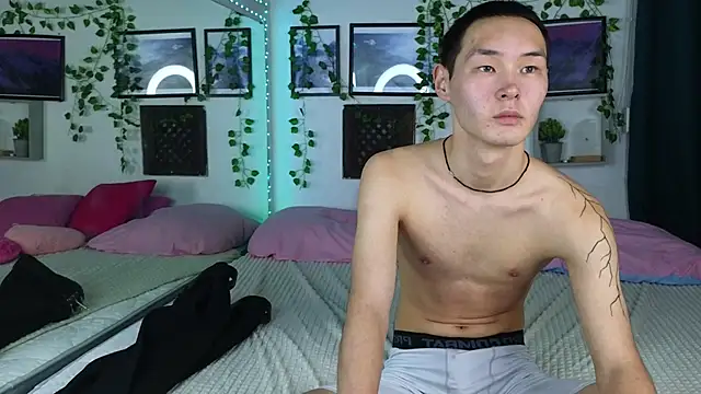 Snapshot of M_Jasper chatting on 01.16.25 M Jasper online show from 01.16.25