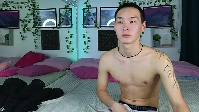 Snapshot of M_Jasper chatting on 01.16.25 M Jasper online show from 01.16.25