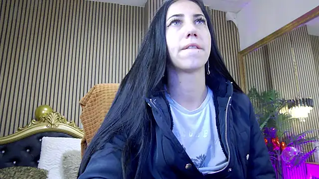 KeylaBlair online show from 02.14.25