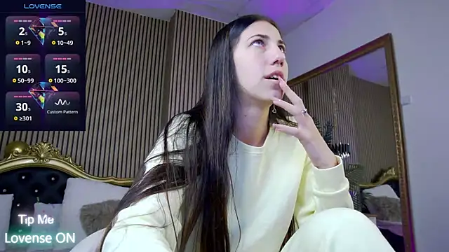 KeylaBlair online show from 03.08.25