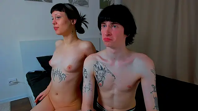 Snapshot of LadyTrep chatting on 03.23.25 LadyTrep online show from 03.23.25