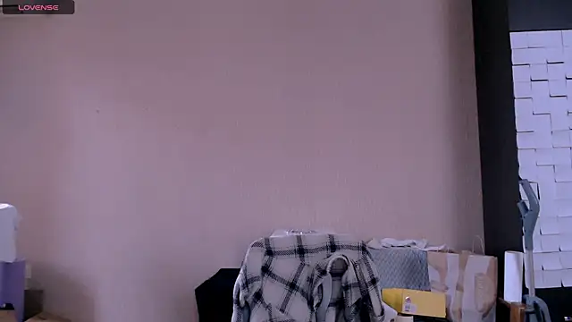  Roselina  online show from 12.04.25