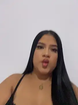 Cinnamon-Dirty online show from 12.13.25