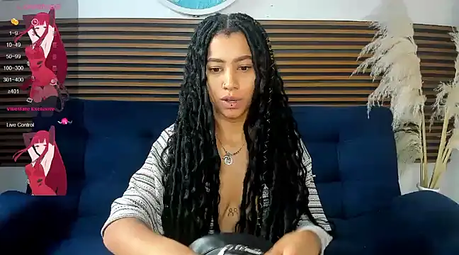 Snapshot of Missangeldust16 chatting on 01.14.25 Missangeldust16 online show from 01.14.25