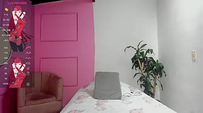 Snapshot of Missangeldust16 chatting on 01.16.25 Missangeldust16 online show from 01.16.25