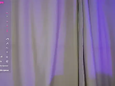 Snapshot of Missangeldust16 chatting on 02.05.25 Missangeldust16 online show from 02.05.25